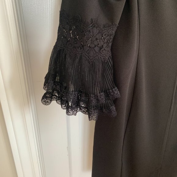 Melanie Lyne Cocktail Dress, Size 8, Black with Lace/Tulle Details - Picture 2 of 3